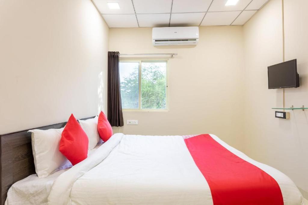 Jagtara Residency Hotel Indore Eksteriør billede