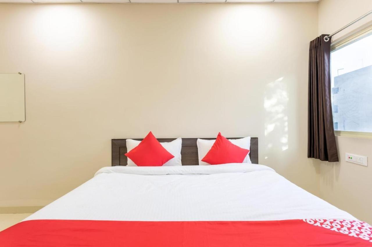 Jagtara Residency Hotel Indore Eksteriør billede