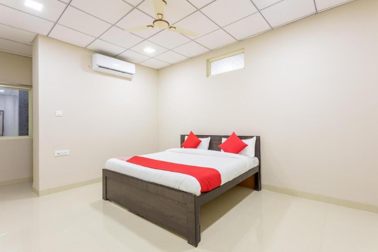 Jagtara Residency Hotel Indore Eksteriør billede