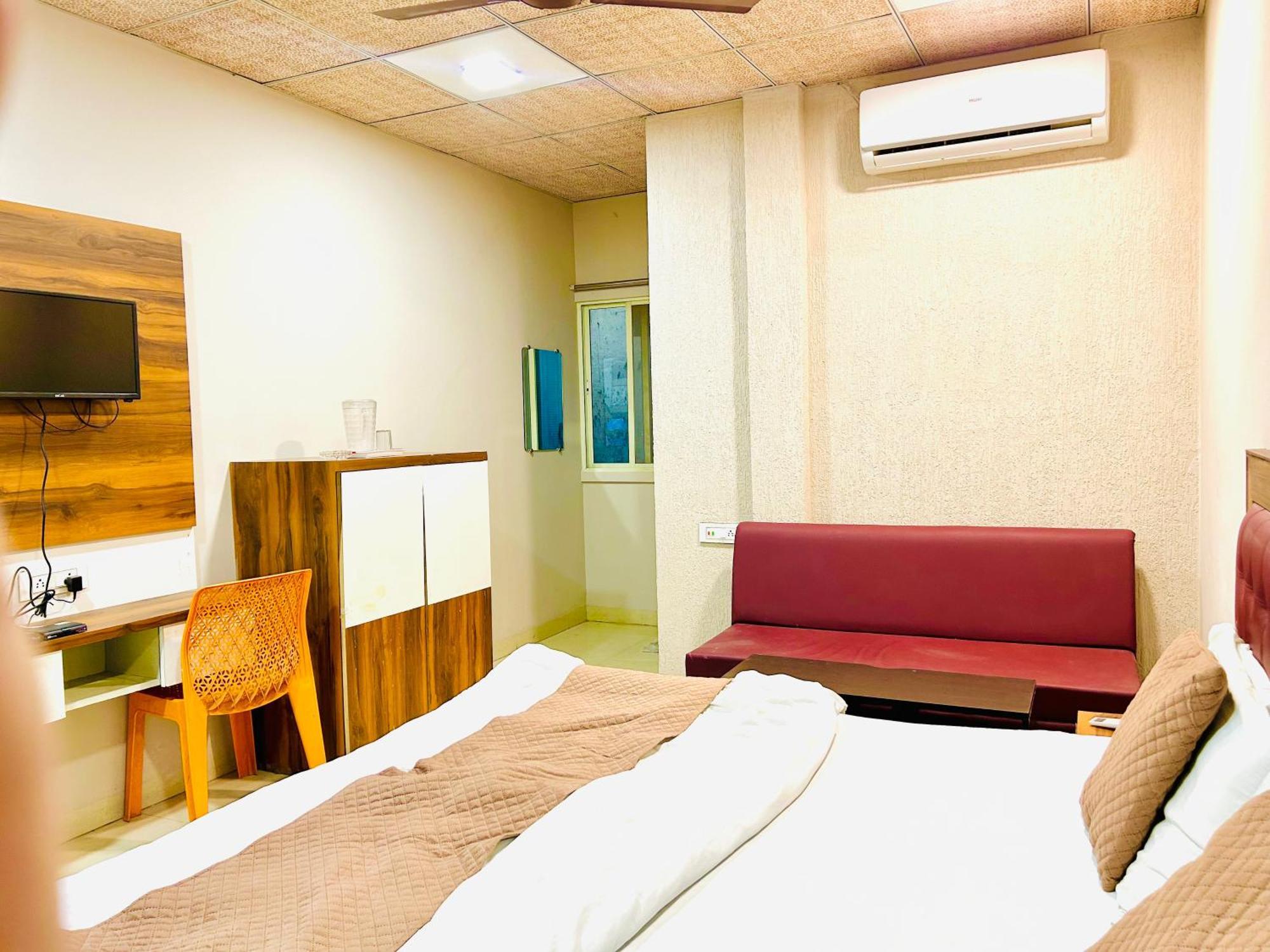 Jagtara Residency Hotel Indore Eksteriør billede